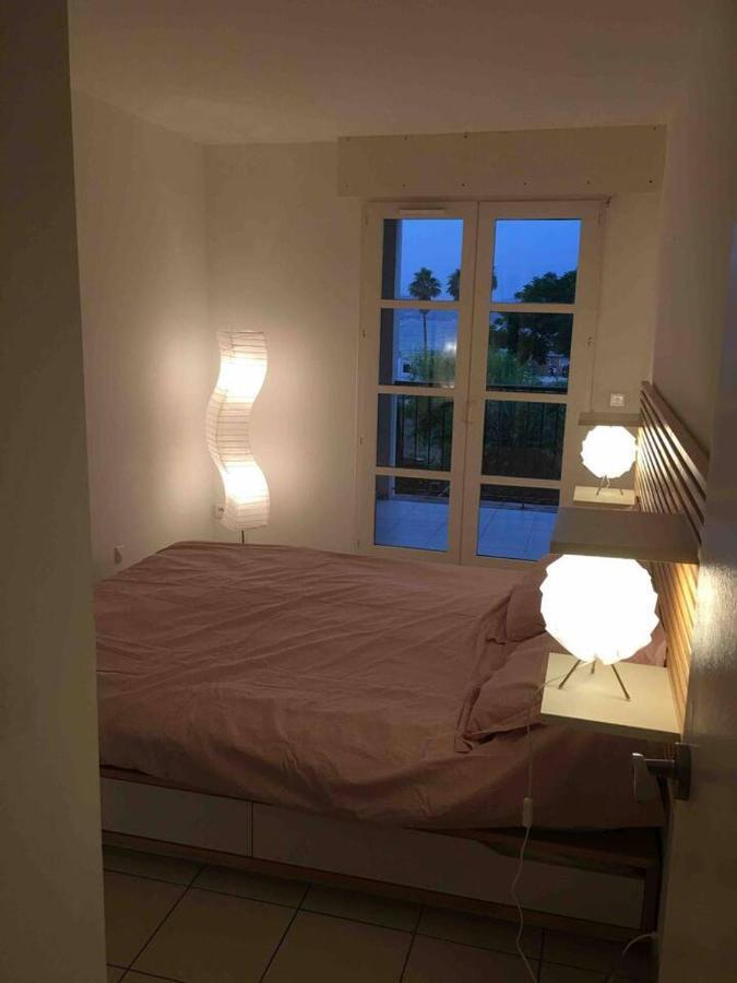 4 Personnes, Vue Mer Exceptionnelle Sur Le Golf De St Tropez Appartement